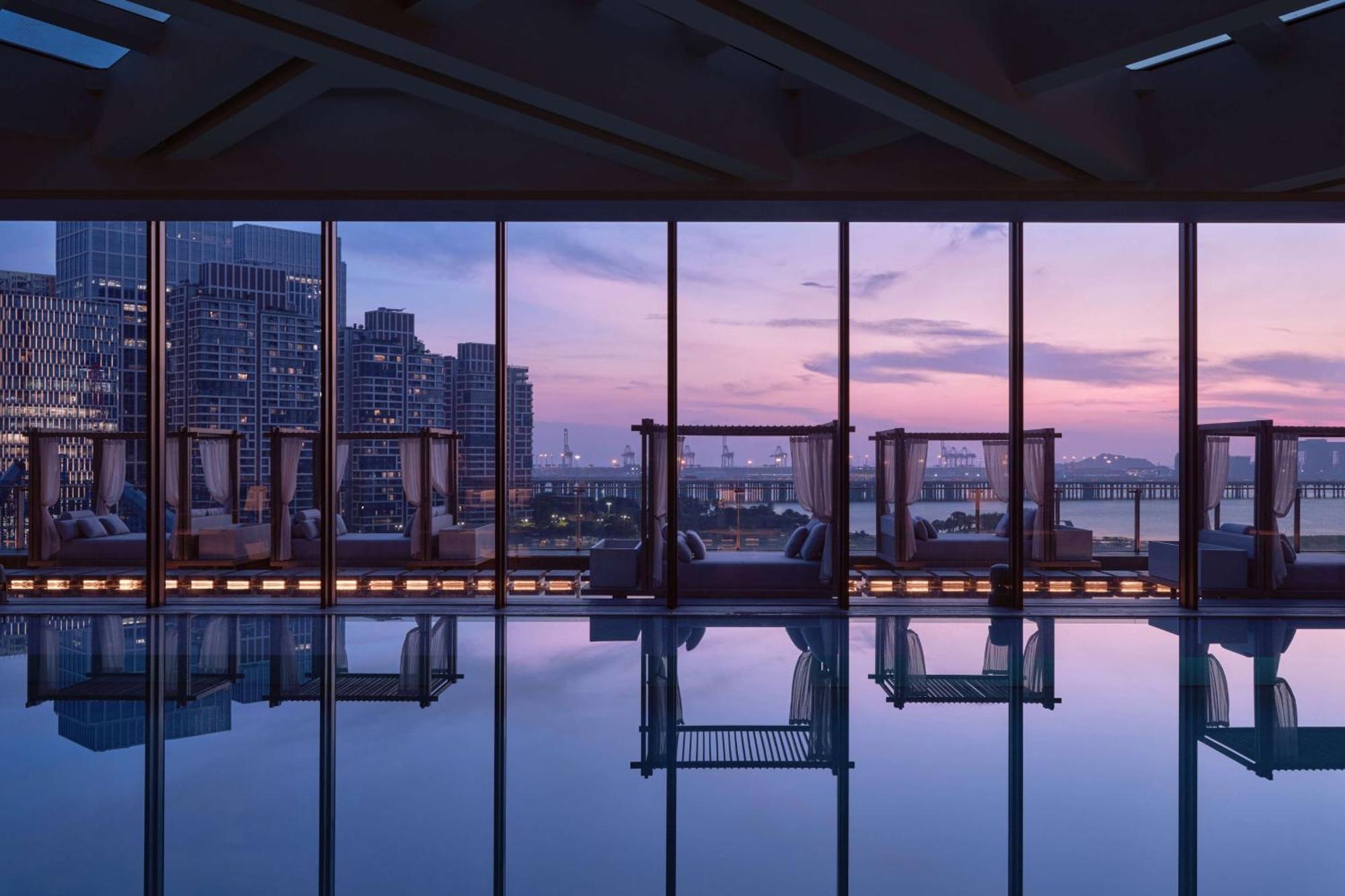 Conrad Shenzhen, The First Art Museum Hotel In Greater Bay Area With The Stunning Bay And Sunset View In The Hotel Terrace Esterno foto