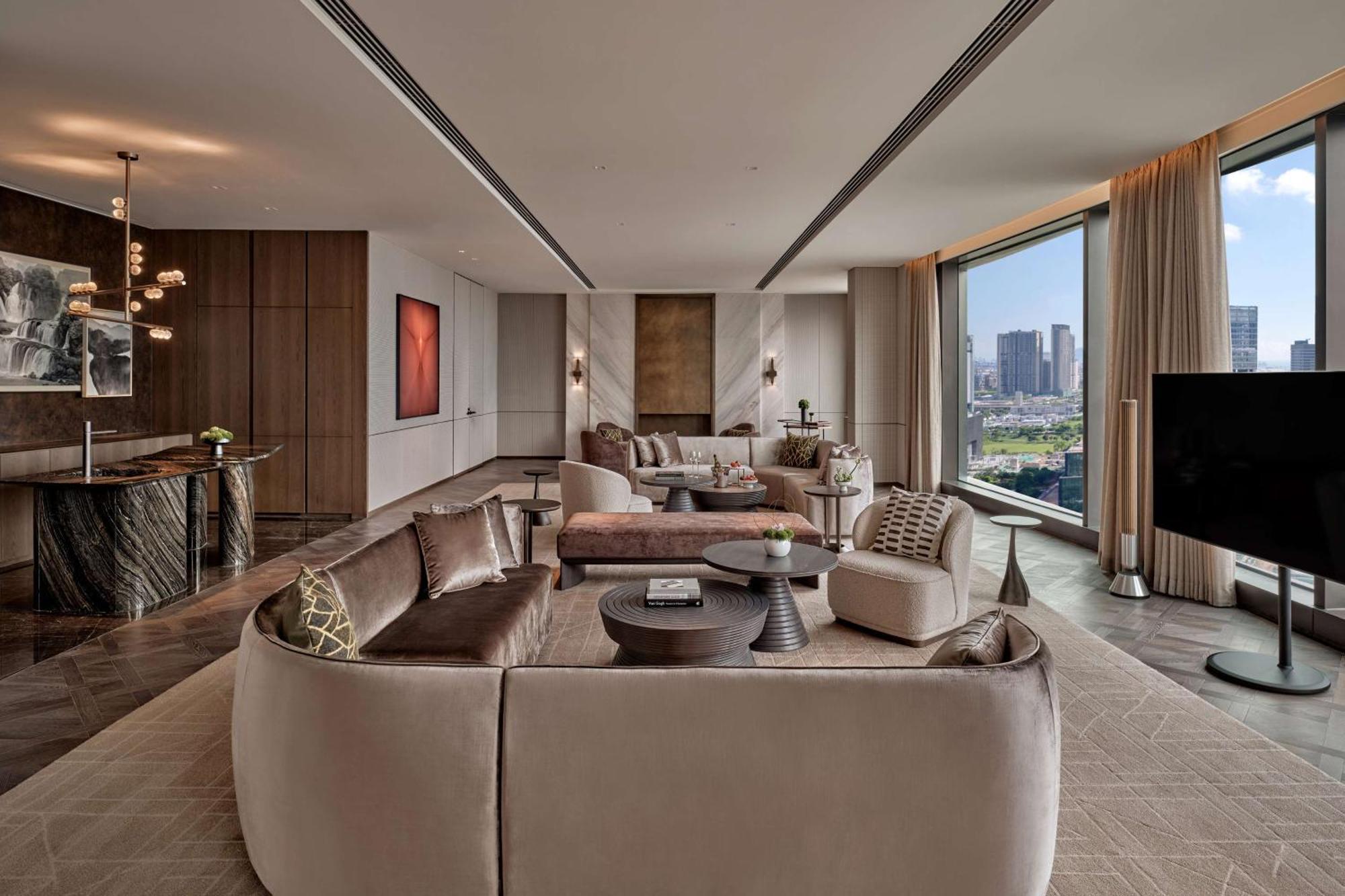 Conrad Shenzhen, The First Art Museum Hotel In Greater Bay Area With The Stunning Bay And Sunset View In The Hotel Terrace Esterno foto