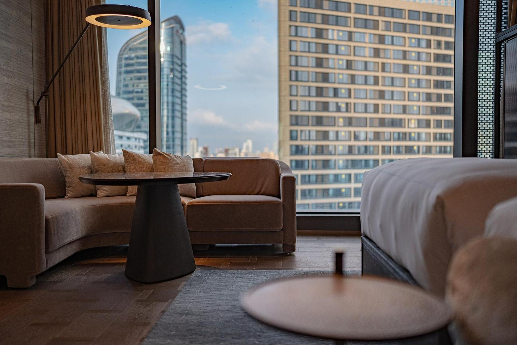 Conrad Shenzhen, The First Art Museum Hotel In Greater Bay Area With The Stunning Bay And Sunset View In The Hotel Terrace Esterno foto